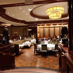 Lawry's The Prime Rib - 