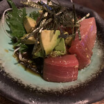 魚酔 - マグロとアボガドのわさび和え