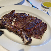 37 Steakhouse & Bar - 