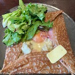 ブレッツ カフェ クレープリー - トラディショナル:サラダ付きでオススメ！