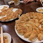 餃子 照井 - 