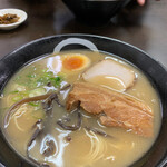 とんこつラーメン まる一 - 