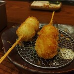 Oosaka Kushikatsu Tentekomai - うずら