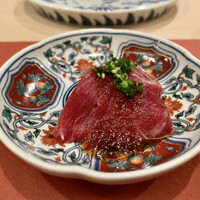 鮨 そえ島 - イワシクジラ(長崎)の尾の身