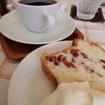 ミル - '13.5.クランベリーのパウンドケーキ￥370-