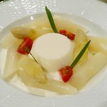 デザミ - ホワイトアスパラガスとベーコン風味のブランマンジュ （1,200円）