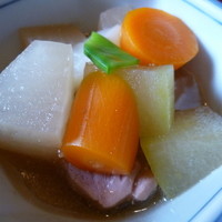 はも・天然ふぐ 銀座 福和 - 野菜の煮物、手抜きのない仕上がり