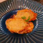 とんかつ マンジェ - カニクリームコロッケ ¥410-(税込) (上質カニ身がタップリ)