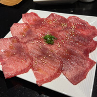 老舗精肉店直送 千種焼肉 飛騨牛の奴隷 千種店 - 