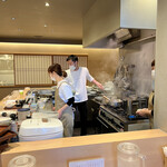 塩そば まえだ - 調理風景