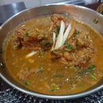 東インド ベンガル料理専門店インディアンスパイスファクトリー - ・Murgir Jhol 1430円