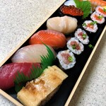 Senrei Hirashou - 握り寿司