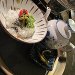 はやしやホルモン館 - 締めのお茶づけ