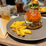 Hare Bare Burger - 