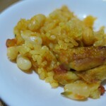 スペイン料理 ベントゥーラ - （2023/4月）パエリアを取り分けたところ
