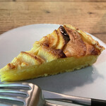 茶房 天井棧敷 - しっとりアップルタルト