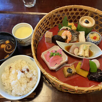 韻松亭 -  韻松亭 -