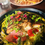 MOON & BACK Ramen Bar & Branch Cafe - 