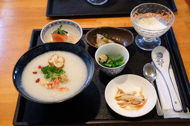 ピロチュン（碧螺春） - 八戸（喫茶店）の写真