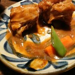 ゆうなんぎい - かなりの厚みで、味噌ダレ