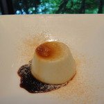 鮨あんりえるるかん - デザート（青大豆のブラマンジェ　和三盆の黒蜜と和三盆の黄粉がけ）