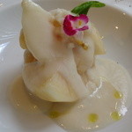 French Hana - 果汁たっぷりの桃のかぶらの冷たいスープメニュー(’13.7月にて)