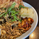 ヌードル＆スパイスカレー 今日の1番 - 