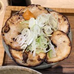 Nanahoshi dou - 赤星定食のチャーシュー皿アップ
