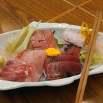 割烹 魚仙 - 刺身盛り合わせ