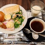 ブーランジュリー&カフェ グウ - モーニングセット（とスープ）