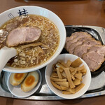 煮干しだし醤油ラーメン 桂 - 