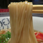らーめん 鶏喰 - 鶏の醤油らー麺/麺リフト