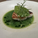 ラチュレ - ヒラメのポワソン料理