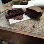 ラチュレ - カットした後のジビエマカロン