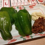 格安ビールと鉄鍋餃子 3・6・5酒場 - 料理