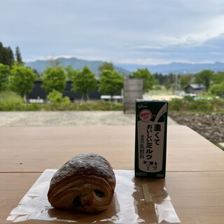 さとやベーカリー_0