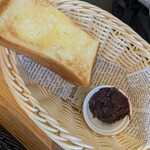 ヒナノ珈琲 - モーニング・トースト（あんこ）・無料