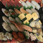 黒酢の寿司 京山 - おまかせセット30個