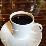 Verude - コーヒー（モカ・シダモ）700円：中深味のしっかりした苦味とコクが美味しいコーヒー。