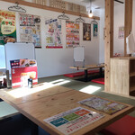 串カツ田中 - 店舗　内観