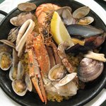トラットリア ナトゥーラ - (09/8夜)魚介のパエリヤ（1500円）
