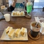 ポタ輪cafe - 料理写真: