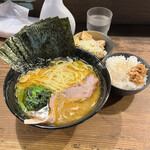 家系ラーメン クックら - かためおおめメンマライスTS海苔　初メンマ！！