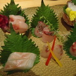 孝虎 - 特選お造り盛り合わせ。既にイサキと蛸を食べられてしまって後のパチリ（爆）
