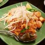 サワディー 渋谷道玄坂店 - パッタイ