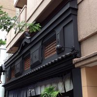 神泉いちのや - ひときわ目立つ外観