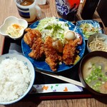 ナカガワ☆スエ食堂 - チキンカツ定食1200円