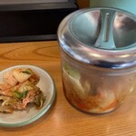 一番亭 - 無料で食べ放題のキムチ