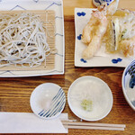 いしだ - 料理写真:天ぷらそば冷二八