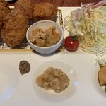 キュイジーヌ・ド・オオサカ・リョウ - フィレカツ定食（サラダ、みそ汁、ご飯）